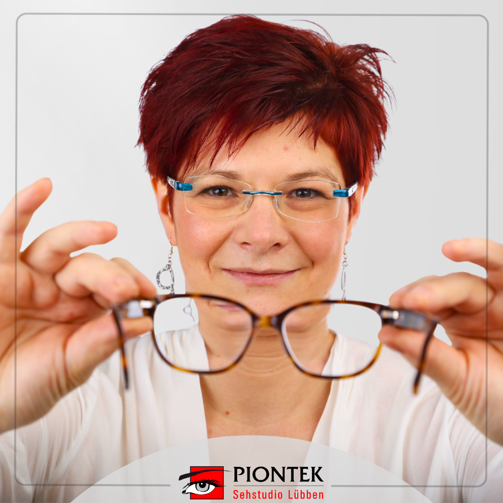 Brillen gibt es bei Augenoptik Piontek - Sehstudio Lübben
